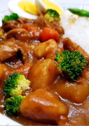日式咖哩雞 的食譜成品照片