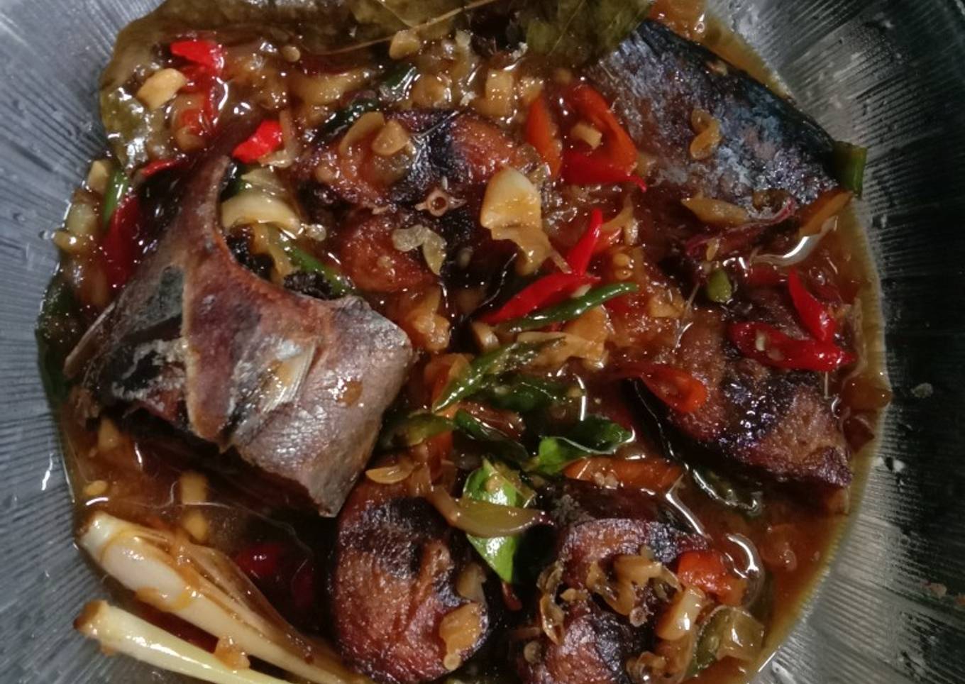 Tongkol kuah kecap pedas