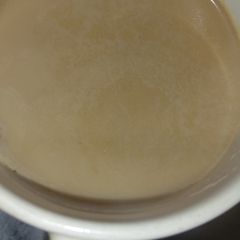 A picture of Hot  Milk tea.