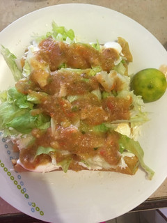 Una foto de Taquitos dorados de chorizo y requesón