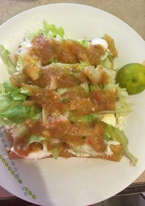 Una foto de Taquitos dorados de chorizo y requesón