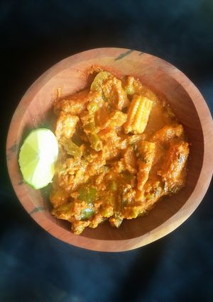 A picture of Mix vegetables curry.
