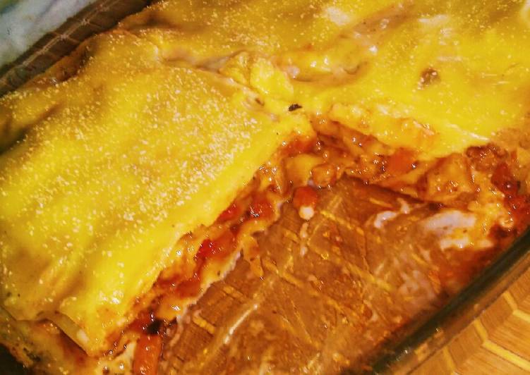Lasaa De Pollo Lasaña de pollo y verduras 🍗🍅 Receta de evvamos- Cookpad