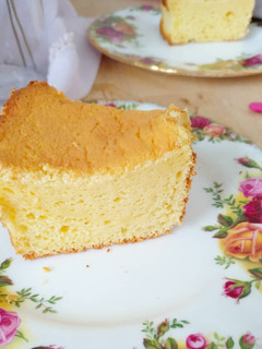 Una foto de Golden Sponge Cake