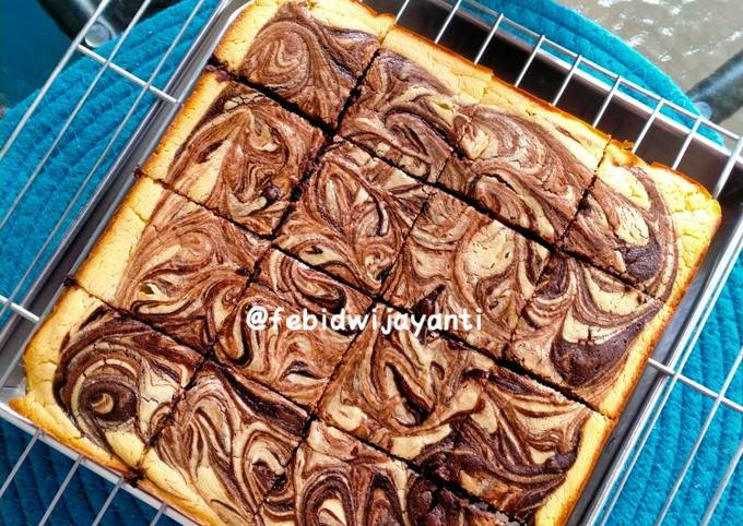 Fudgy Cheesy Brownies (Brownies Cheesecake) NO MIXER