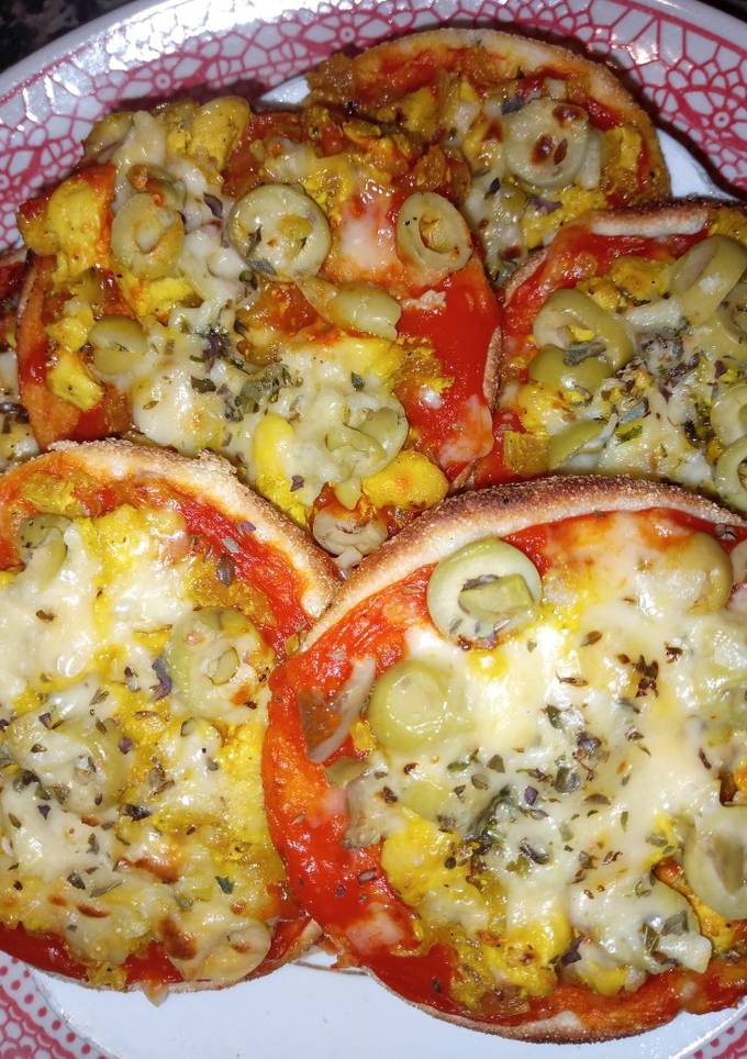 صورة 🤤🍕ميني بيتزا بالدجاج 😋🤤