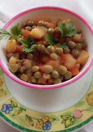 A picture of Potato peas stew.