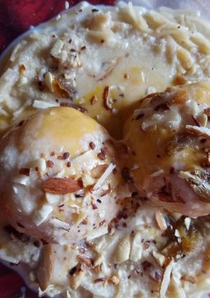 A picture of Mango falooda kulfi.