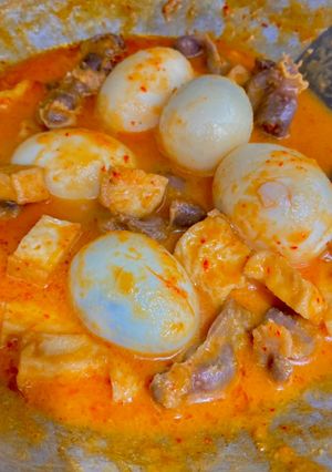 Foto resep Sambal Goreng Ampela Tahu + Telur Bulat