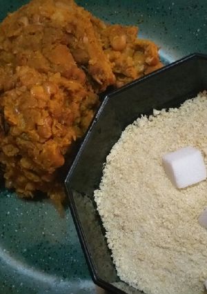 A picture of Baked beans with plantain.