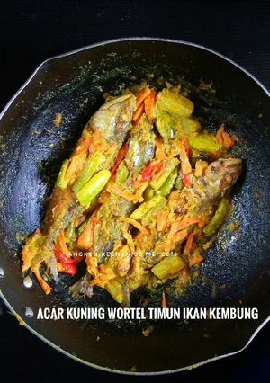 Foto resep Acar Kuning Wortel, Timun, Ikan Kembung