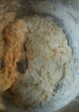 A picture of Pastry for meat pies.