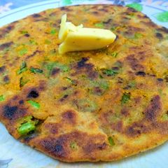 A picture of Mooli Ka Parantha.