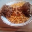 رشتة بصوص حمراء بكرومة الخروف