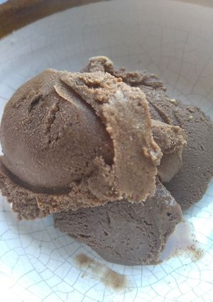 Una foto de Helado de chocolate