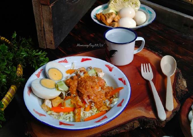 Standar Cara  membuat Gado-Gado Betawi sajian Idul Fitri dijamin nagih banget