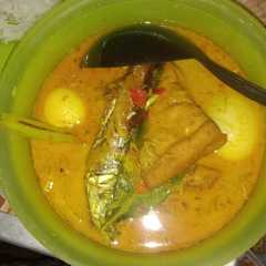 รูปของ Sayur santan telur & tahu