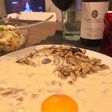 Funghi in crema di gorgonzola e uovo