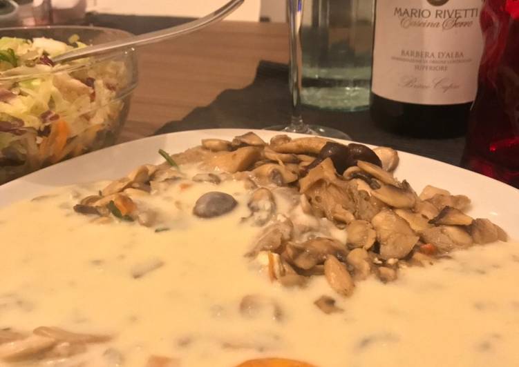 Funghi in crema di gorgonzola e uovo