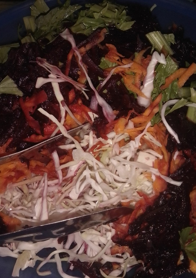 Una foto de Rica y saludable ensalada🤗🇦🇷