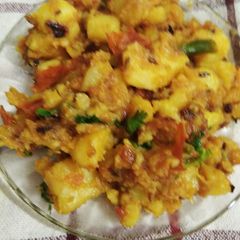 A picture of Dry masala aalu.