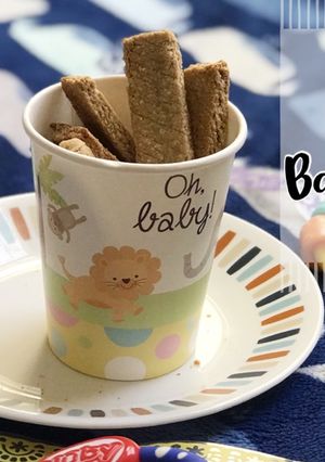 A picture of No sugar oats banana teething biscuits.