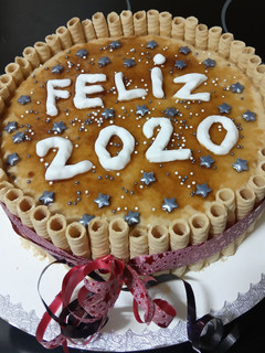 Una foto de Tarta fresca de crema catalana