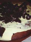Bizcocho de Nutella con chocolate blanco y oreos