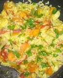 Arroz al curry con champiñones y verduras. Receta vegana