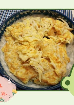 布拉魚煎蛋，又名：吻仔魚煎蛋！ 的食譜成品照片