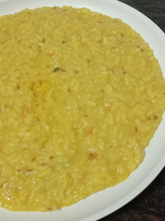 A picture of Masoor Dal khichdi.