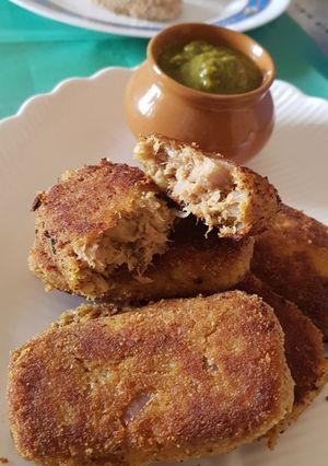 A picture of Tuna (fish) cutlets.
