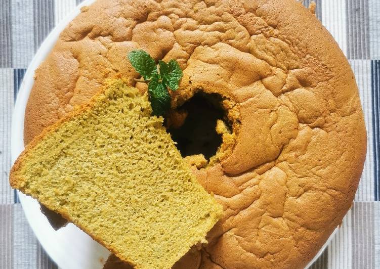Cara Gampang Menyiapkan Matcha green tea chiffon cake Anti Gagal