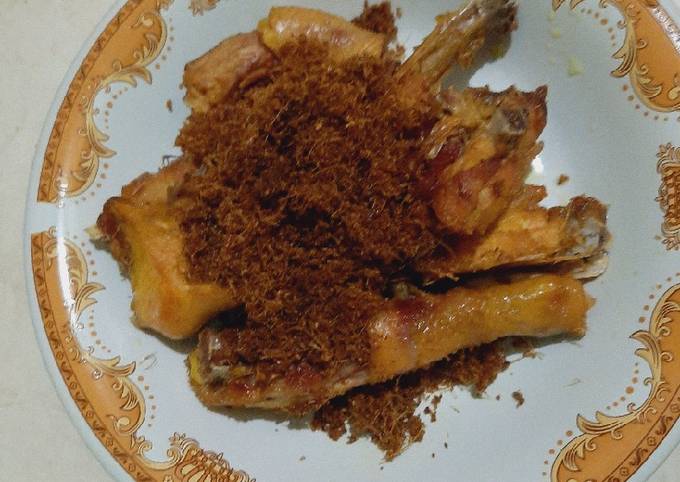 Ayam goreng lengkuas