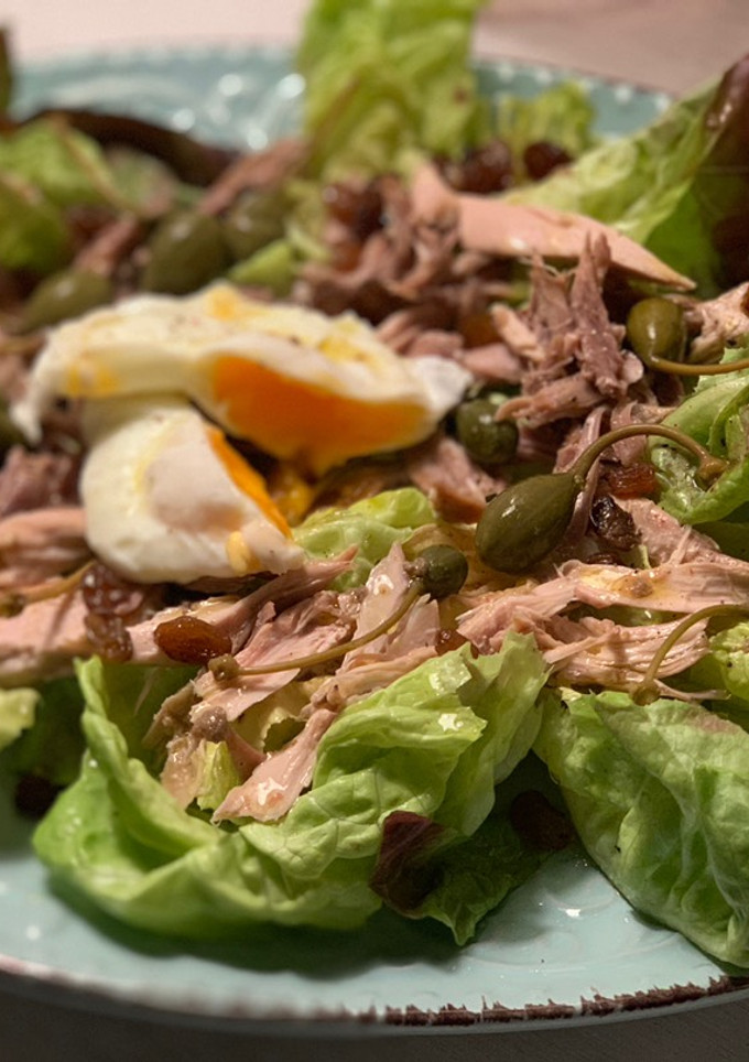 Una foto de Ensalada de perdiz en escabeche sencilla para Navidad🎄
