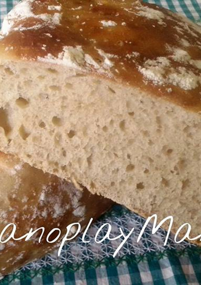 Una foto de Pan de chapata en GME, F y G y tradicional