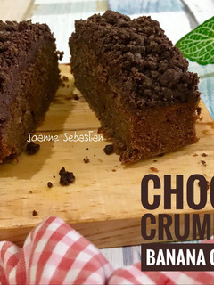 Foto resep Choco Crumble Banana Cake