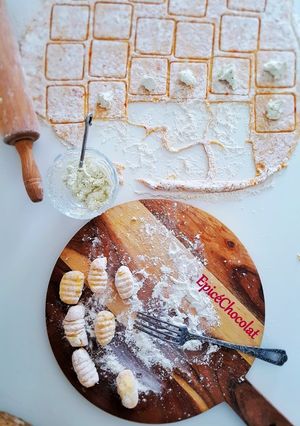 Une photo de Gnocchis au fromage ail et fines herbes