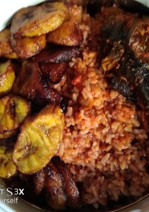 A picture of Pineapple jollof rice#abjmom #MyHubFav.