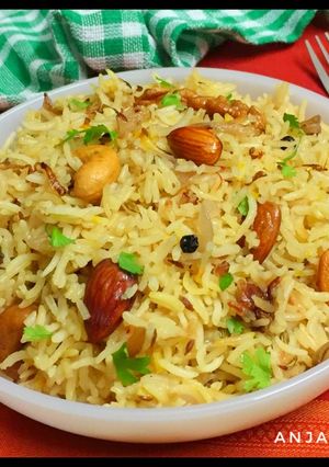 A picture of Kashmiri Pulao.