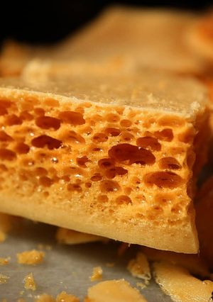 Φωτογραφία της συνταγής Honey comb (σπιτική κηρήθρα) ή Toffee