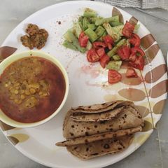 A picture of Lauki Chana dal.