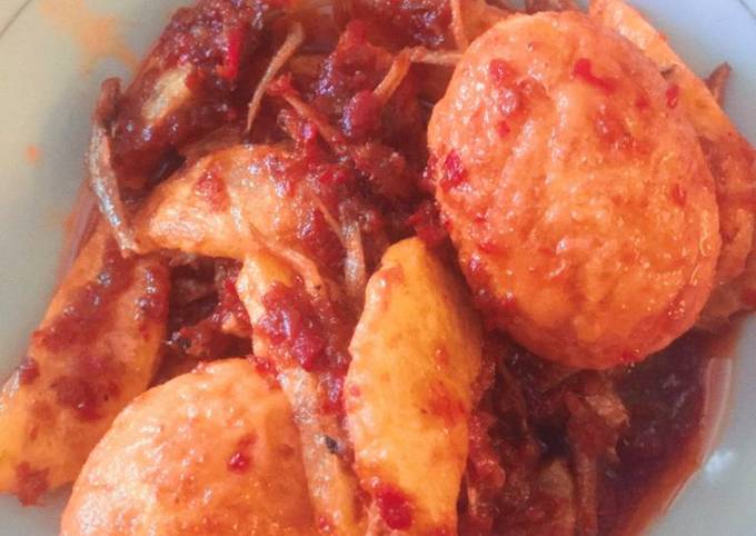 Standar Resep enak memasak Telur kentang teri balado dijamin lezat