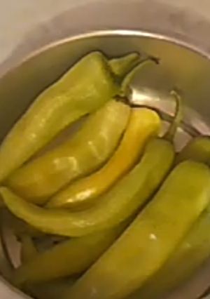 صورة لوصفة فلفل مفور مرقد 🌶 بصلصة رائعة 👍