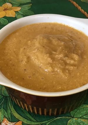 Une photo de Sauce aux courgettes jaunes, pesto rouge et parmesan