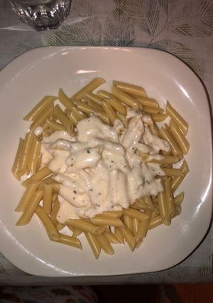 Una foto de Fideos con salsa de queso crema