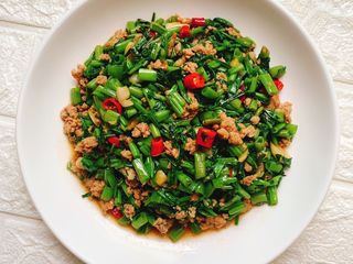 空心菜炒肉末