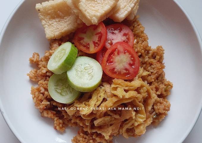 How to Prepare Yummy Nasi goreng Terasi