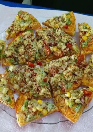 A picture of Vegetable Pizza.