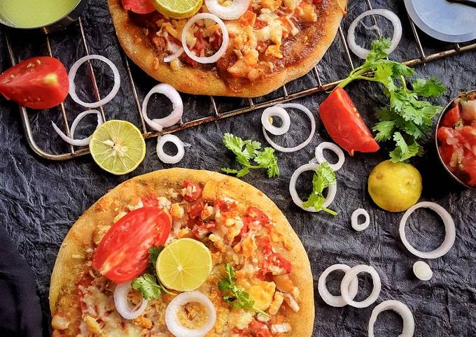 Stuffed Litti Chokha Pizza